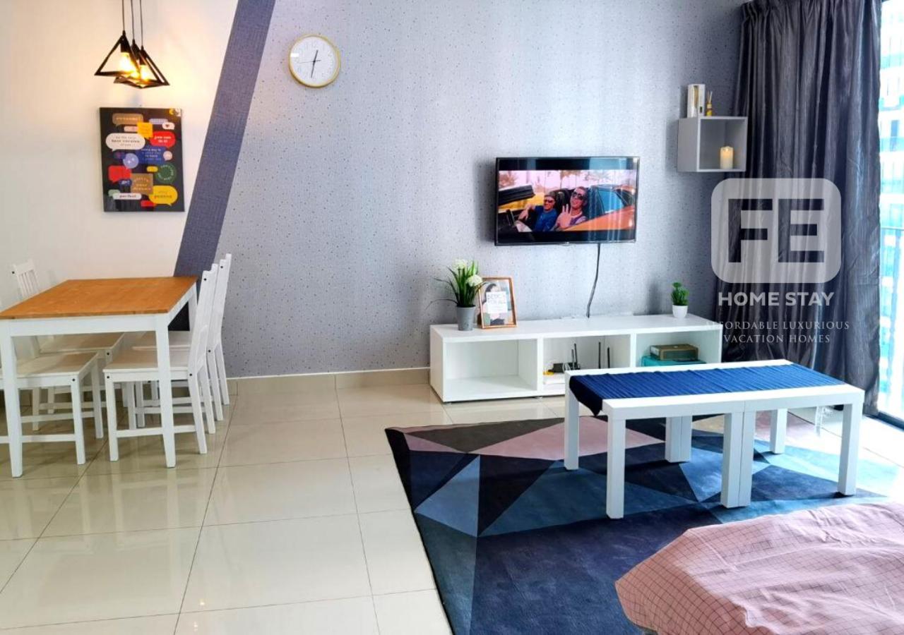 Netflix Wifi Trefoil Homestay Setia Alam Sacc Homestay Fe Shah Alam Exterior photo